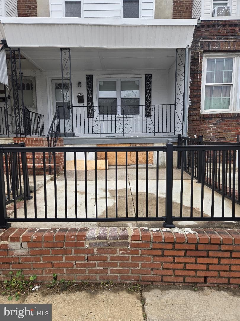 2635 S 70th Street, Philadelphia