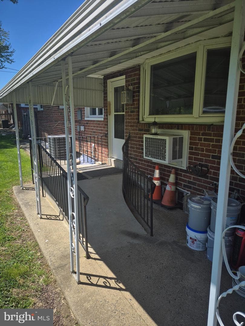 9717 Dedaker Street photo 19