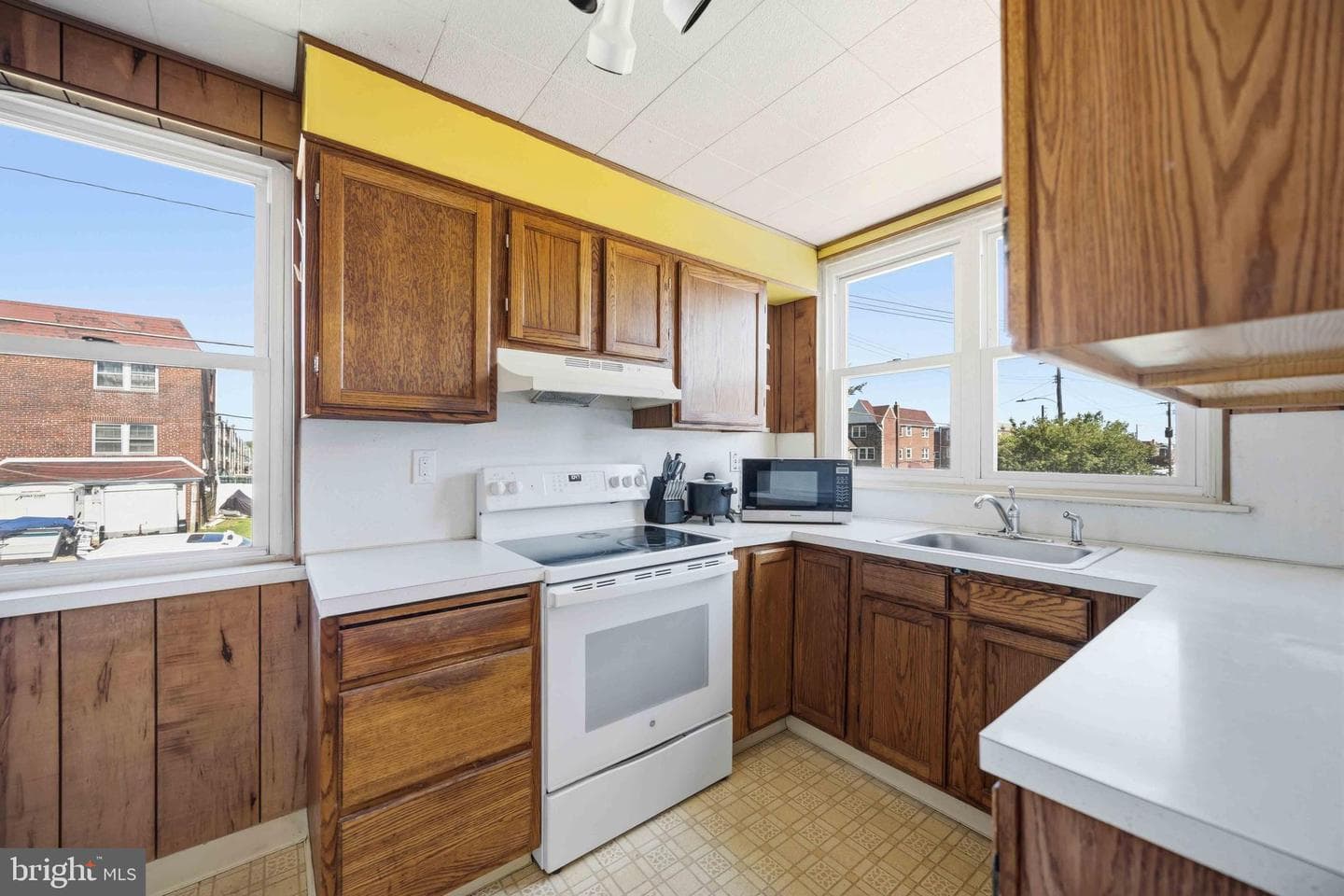 7847 Williams Avenue photo 15