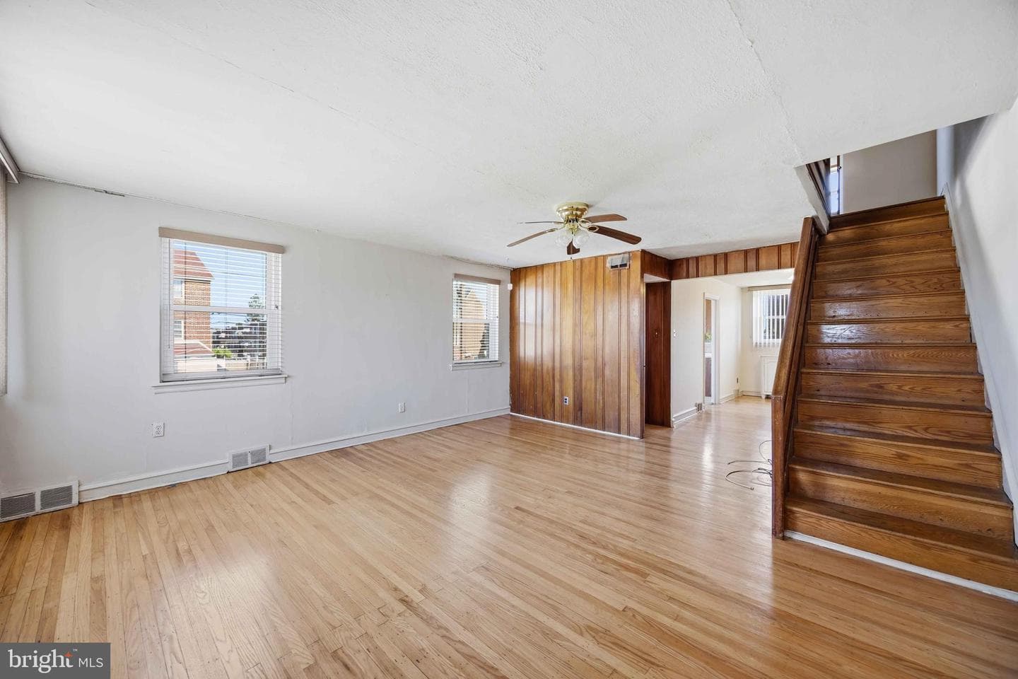 7847 Williams Avenue photo 8