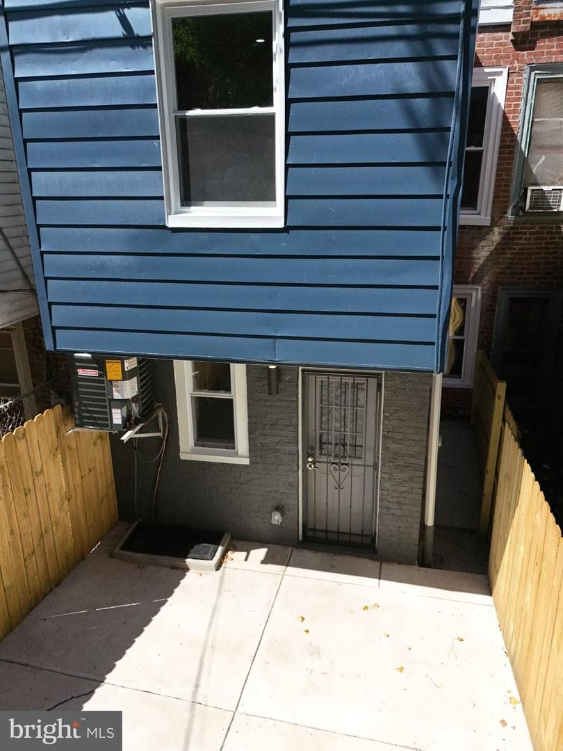 134 W Ruscomb Street photo 8