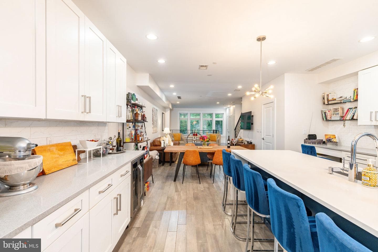 239 Lyceum Avenue photo 11