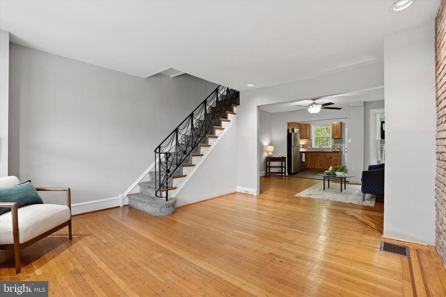 5321 Wingohocking Terrace photo 4