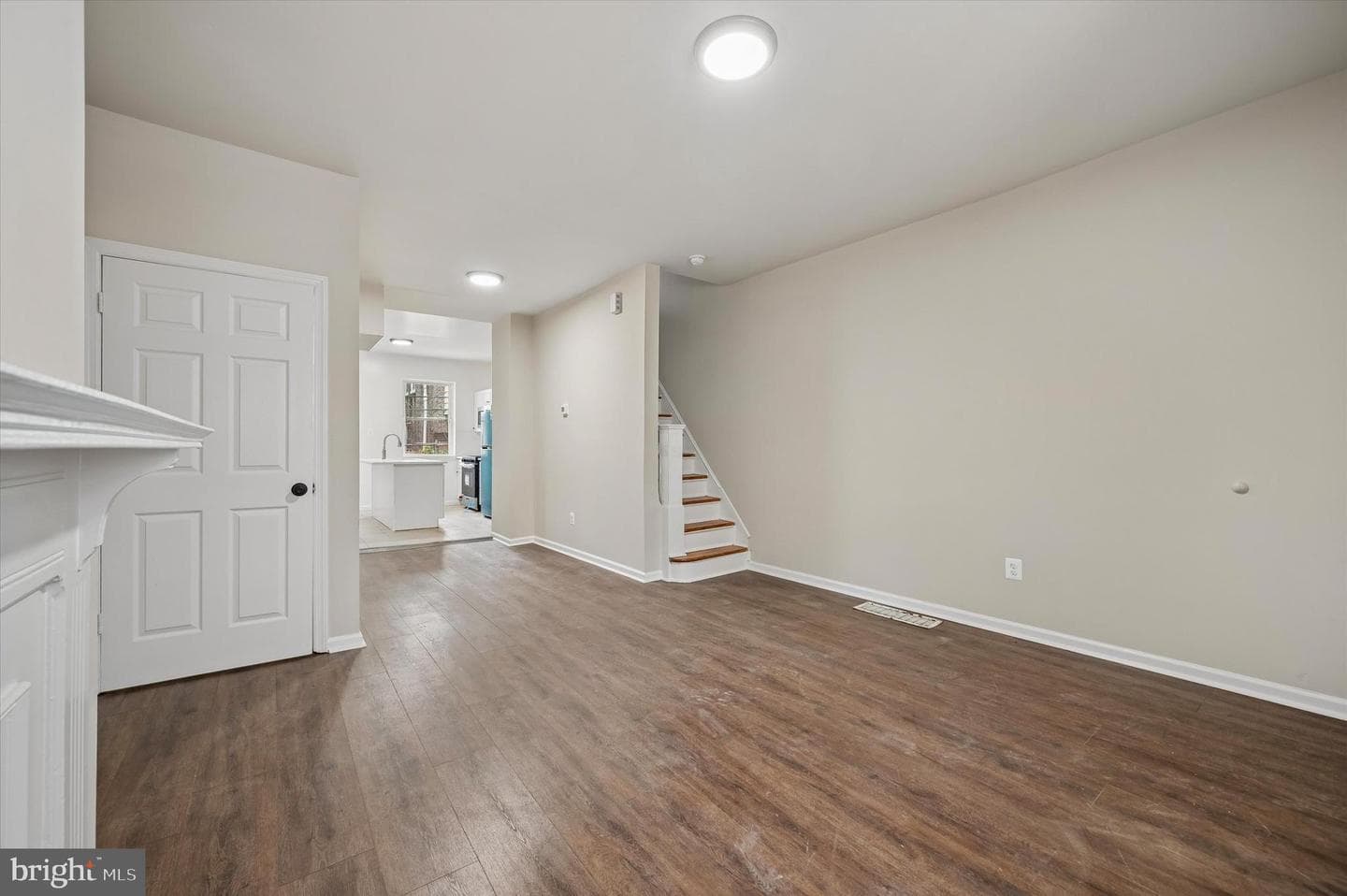 5622 Walton Avenue photo 5