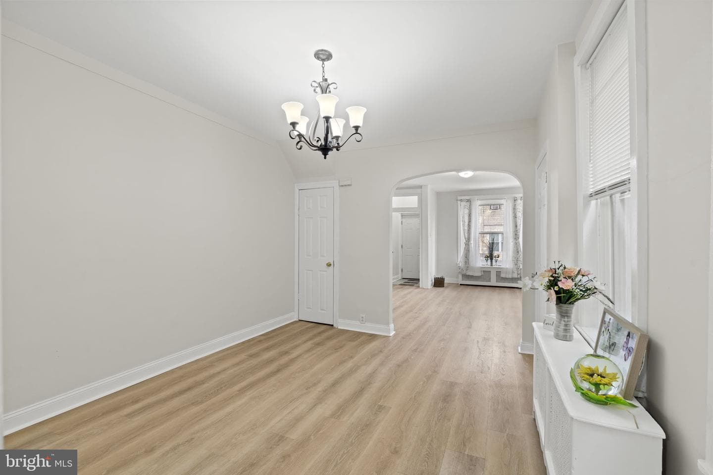 2054 Mckean Street photo 11