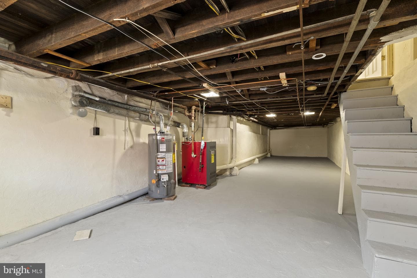 2054 Mckean Street photo 33