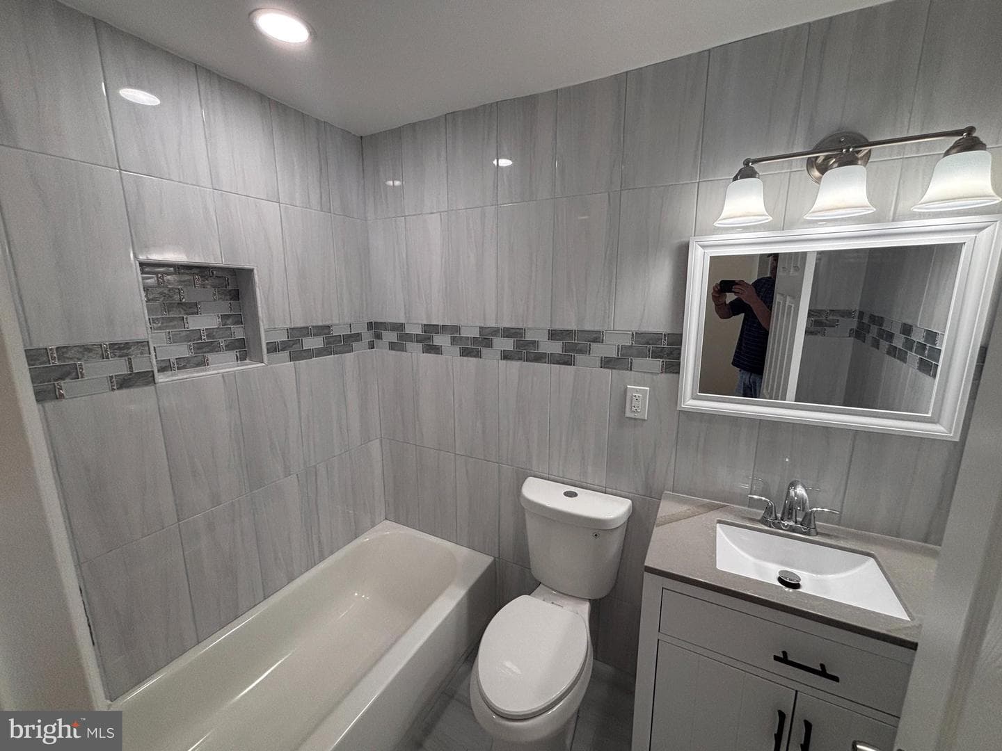 7825 Rugby Street photo 30