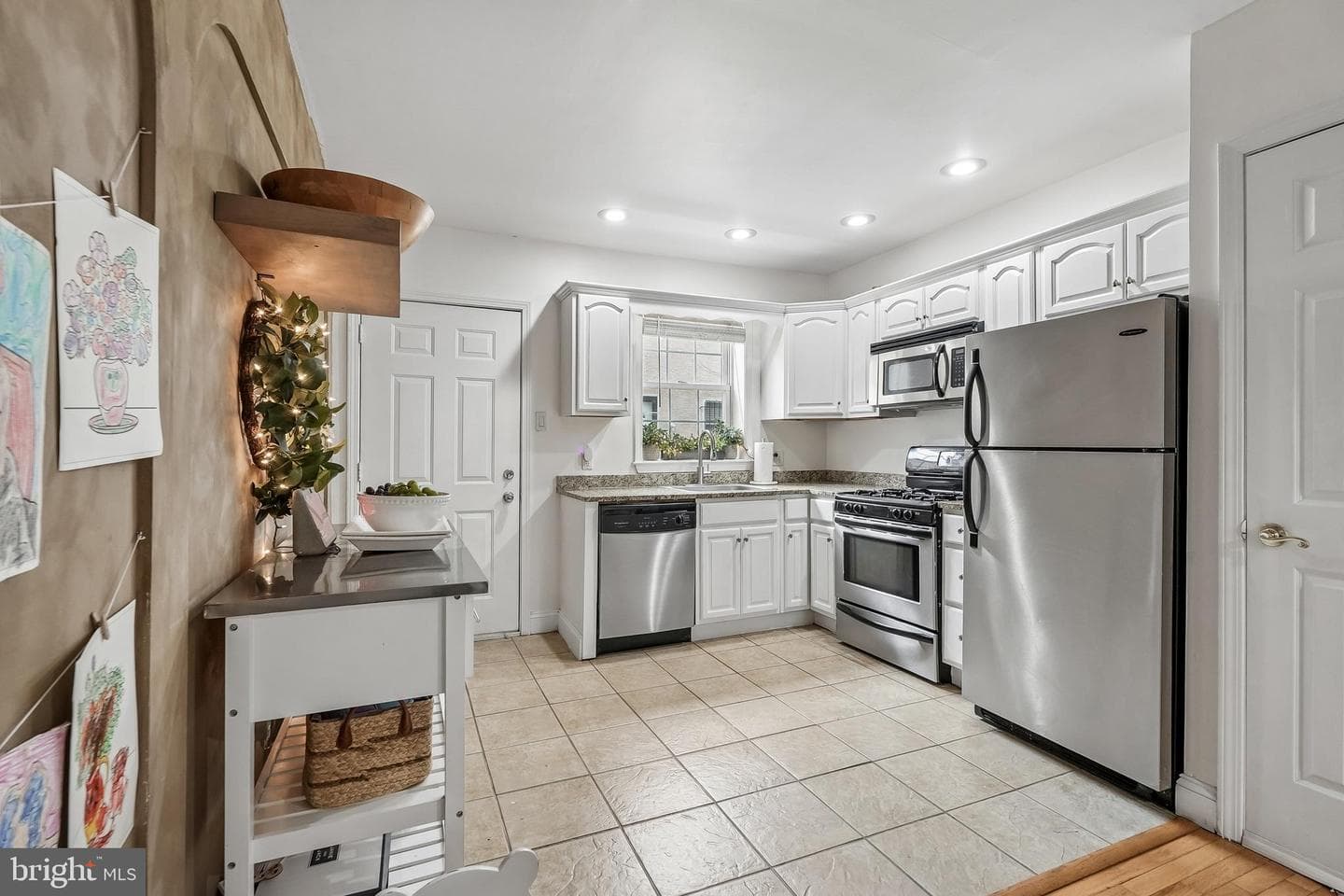 2204 Kimball Street photo 8