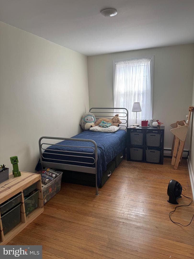 1018 Loney Street photo 14