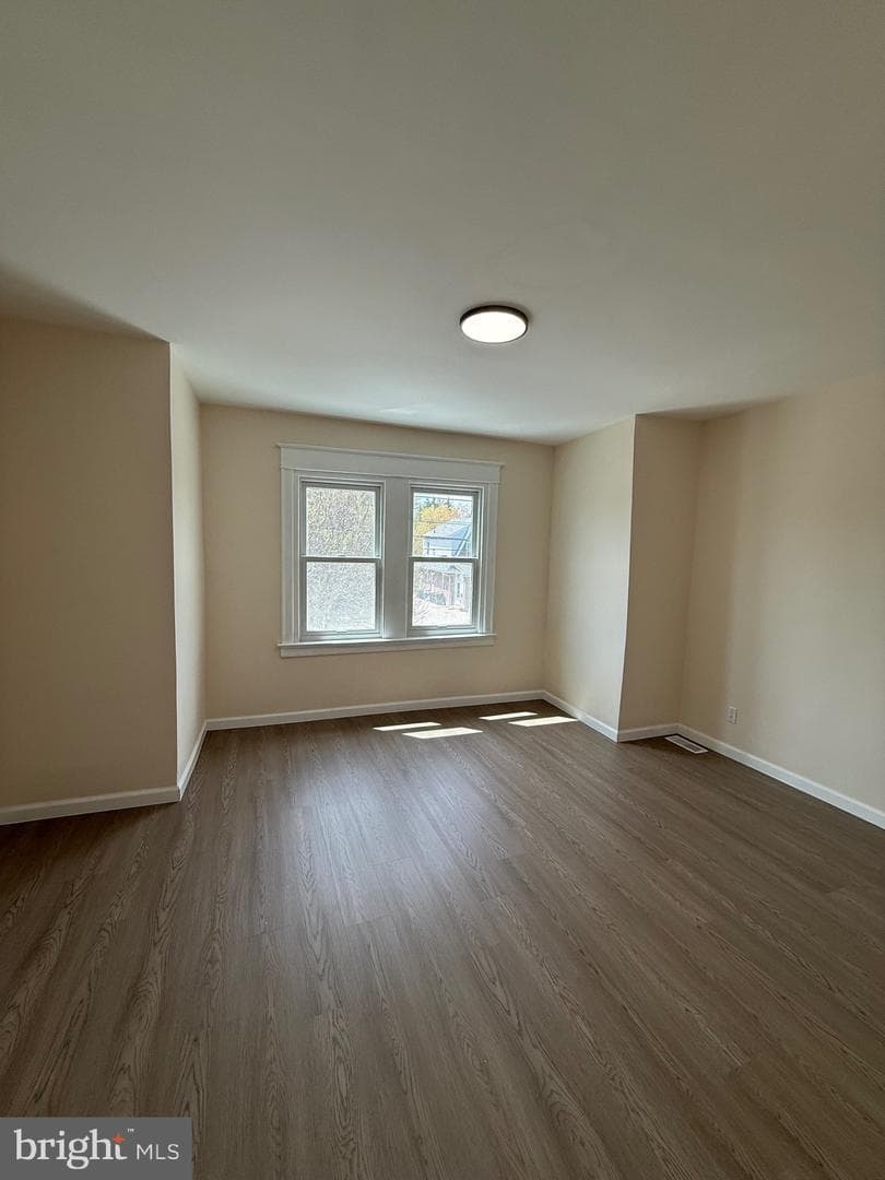 825 Rhawn Street photo 38