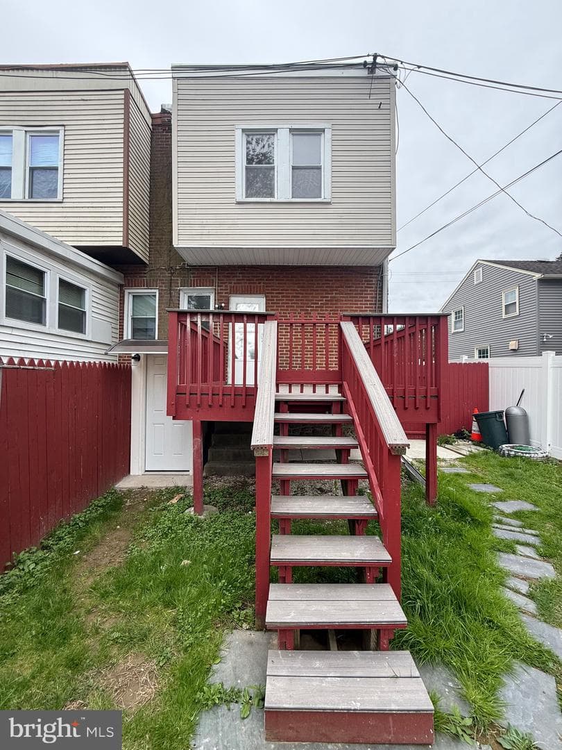 825 Rhawn Street photo 8