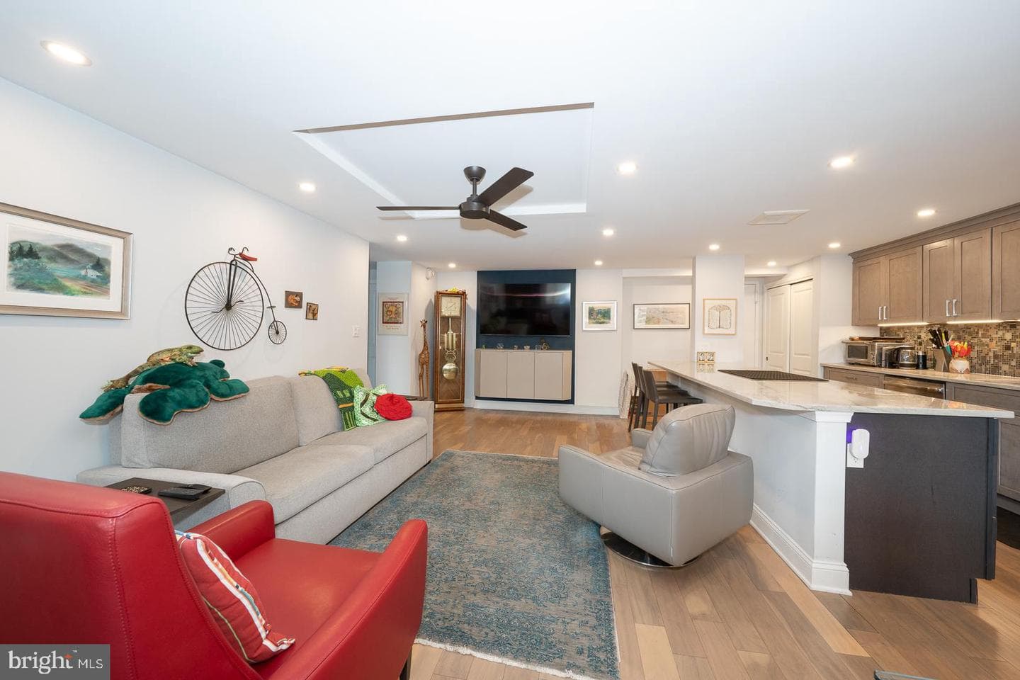 1919 Chestnut Street #1018 photo 3