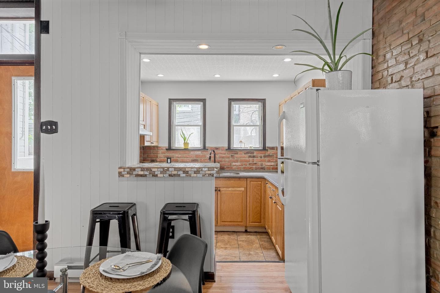 2969 Tilton Street photo 9