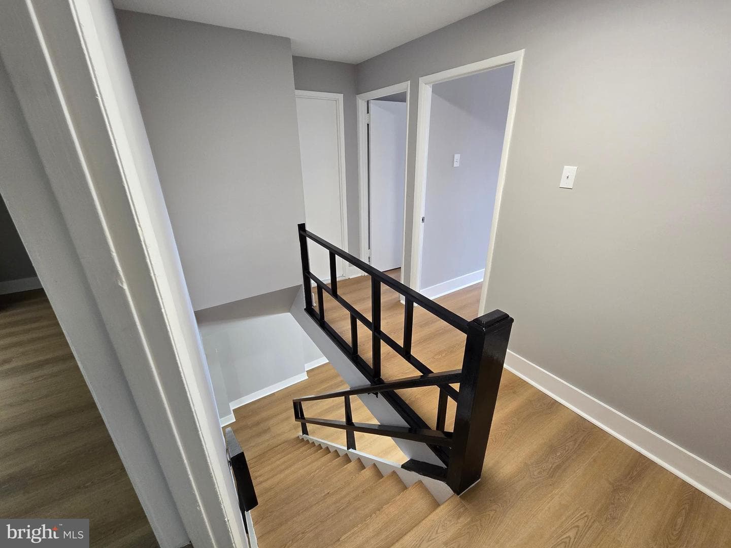 1327 Kings Place photo 19