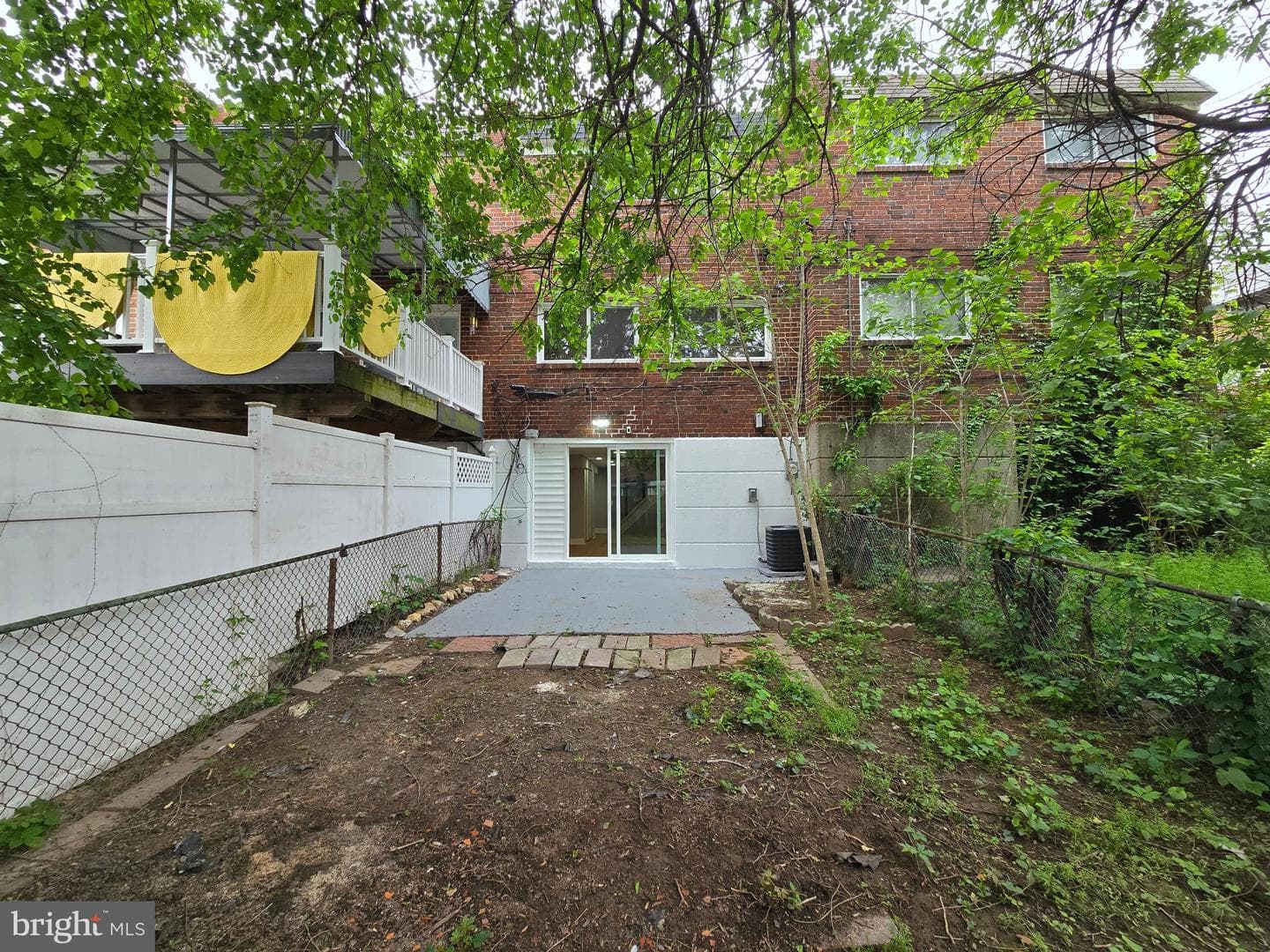 1327 Kings Place photo 30