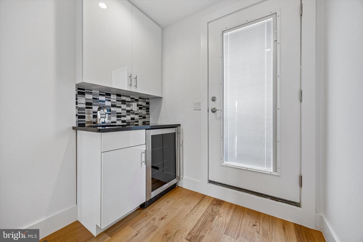 405 Greenwich Street photo 13