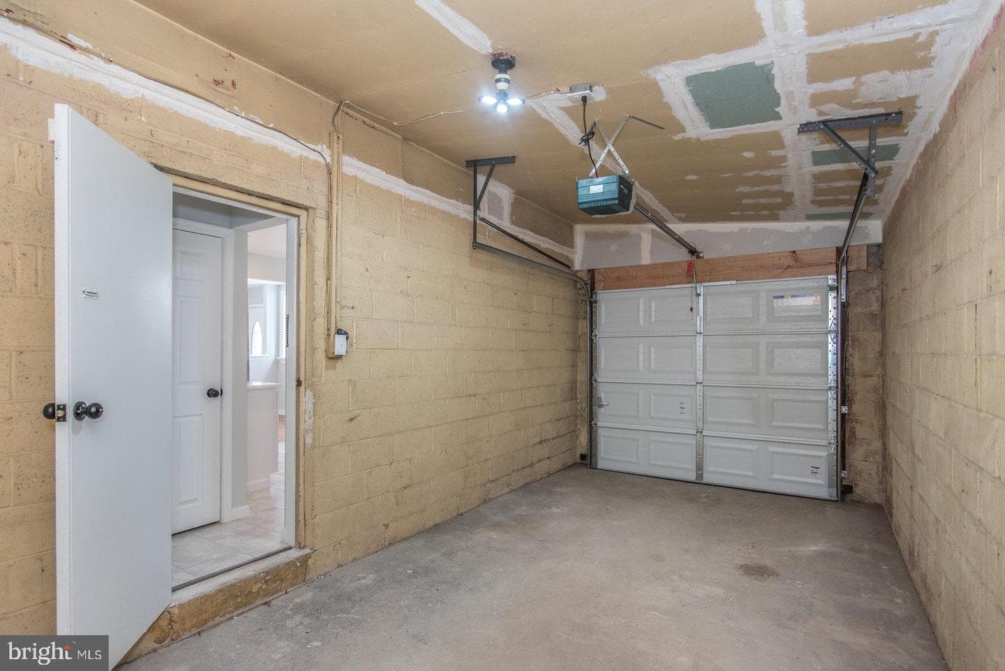 7901 Verree Road photo 50