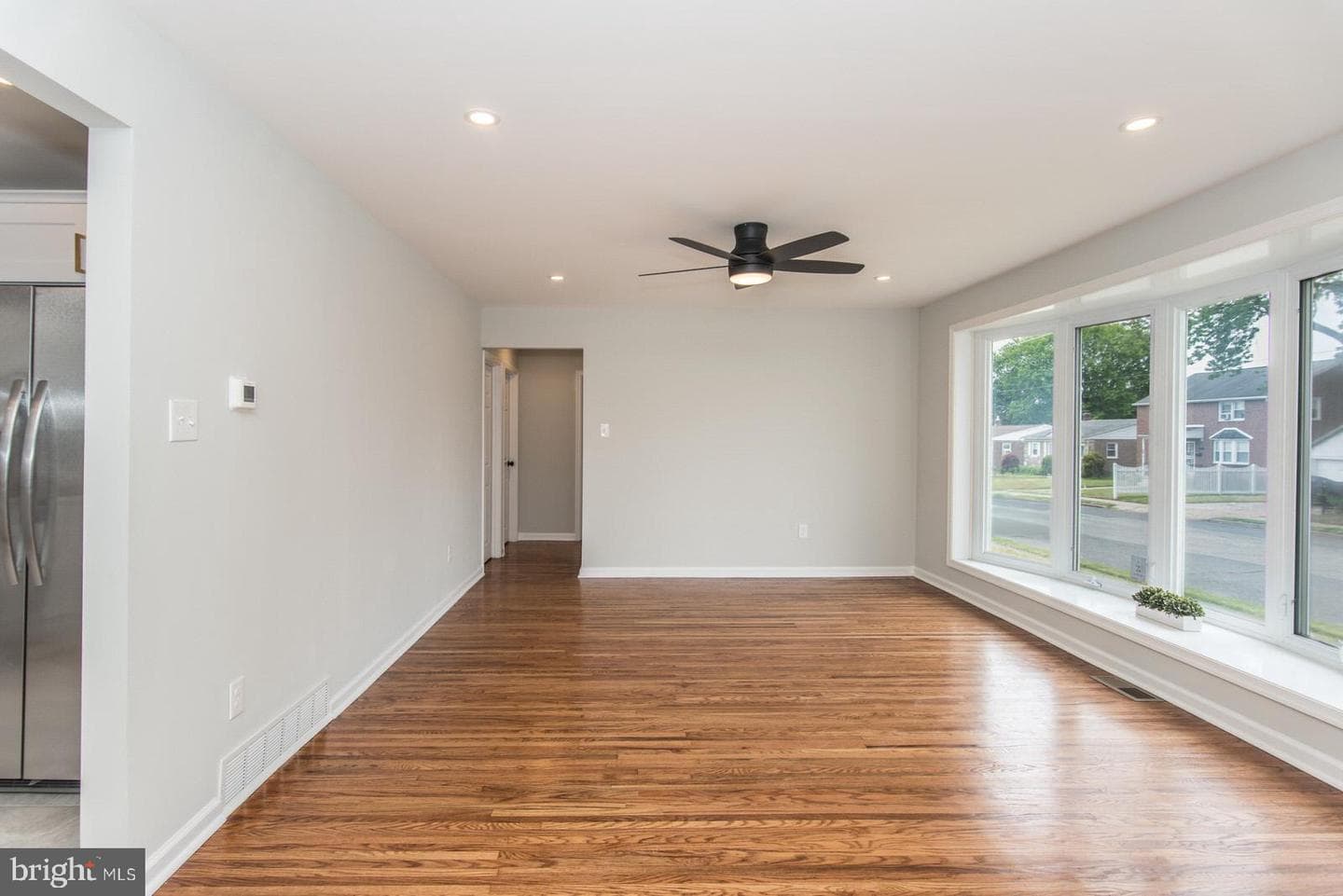 7901 Verree Road photo 8