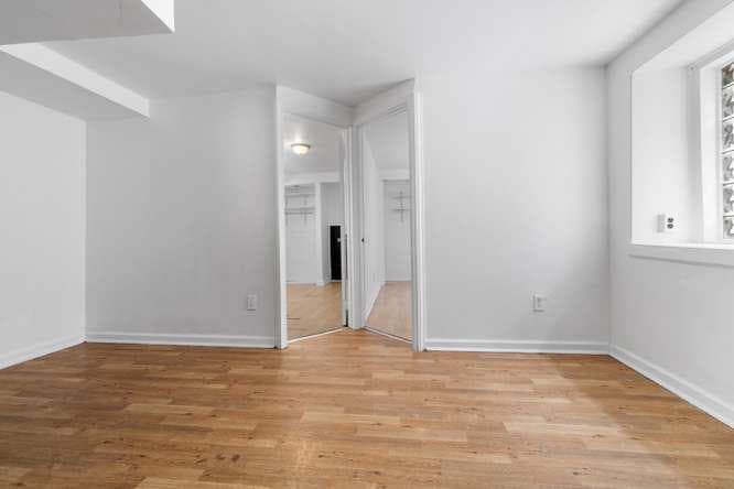2210 Bryn Mawr Avenue photo 29