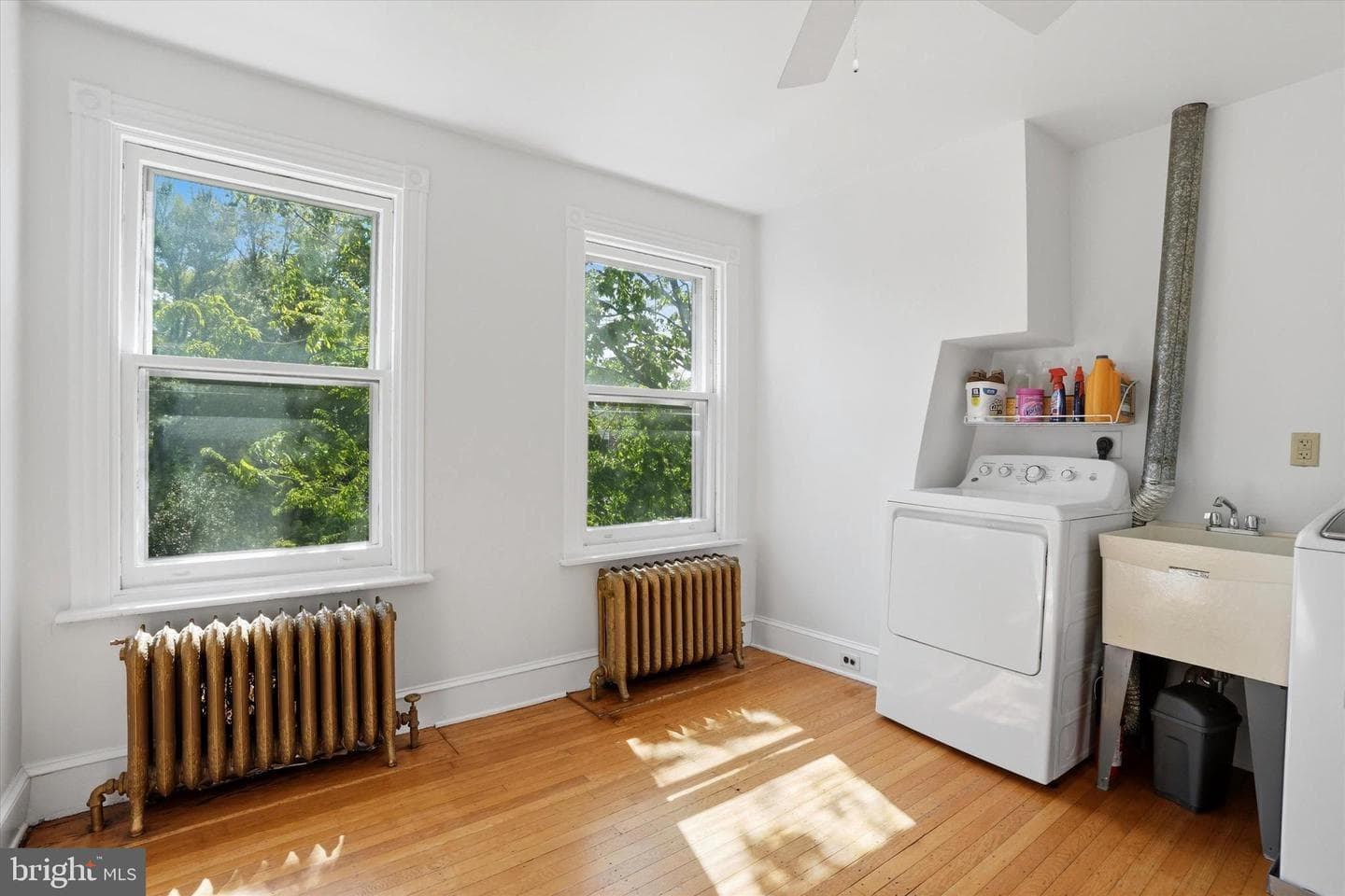 922 S 48th Street photo 27