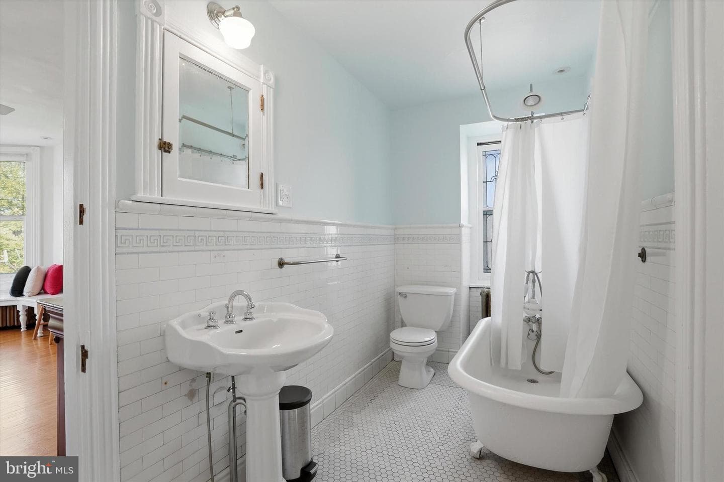 922 S 48th Street photo 32