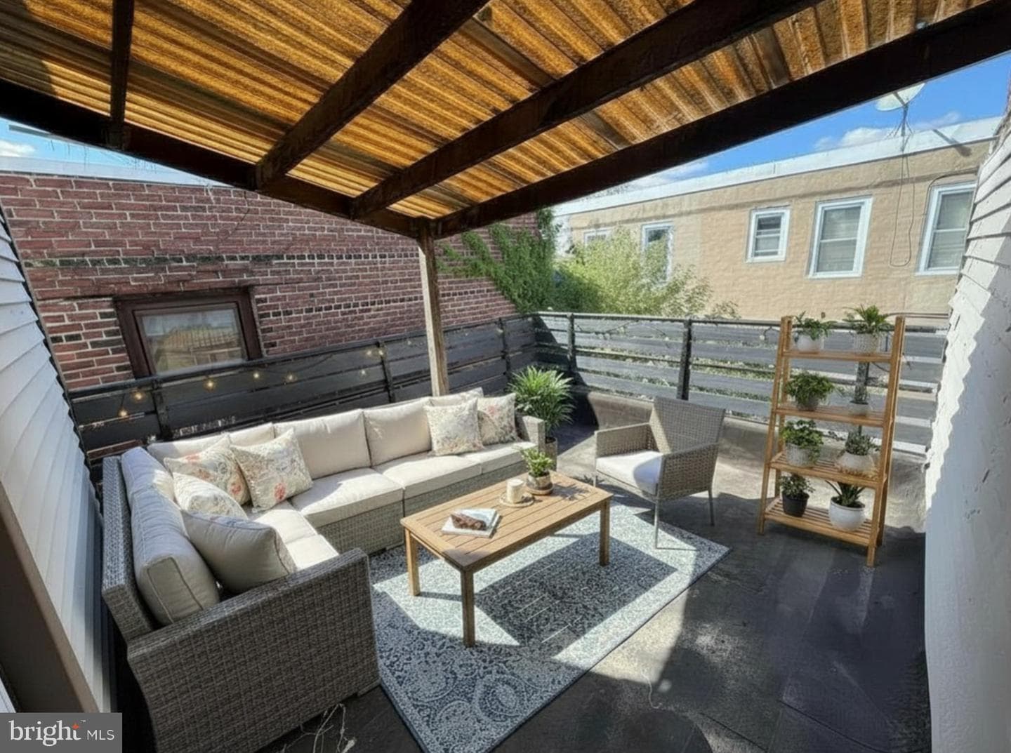 2127 W Cambria Street, Philadelphia