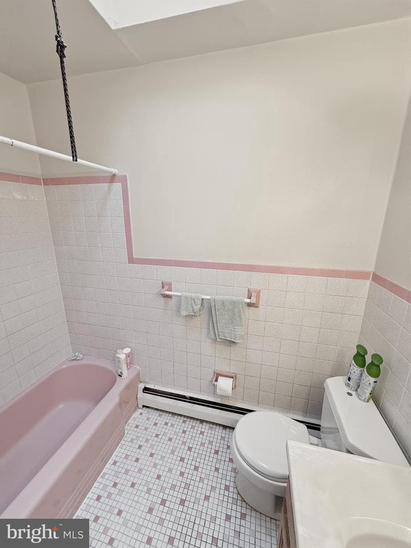 562 Larkspur Street photo 9