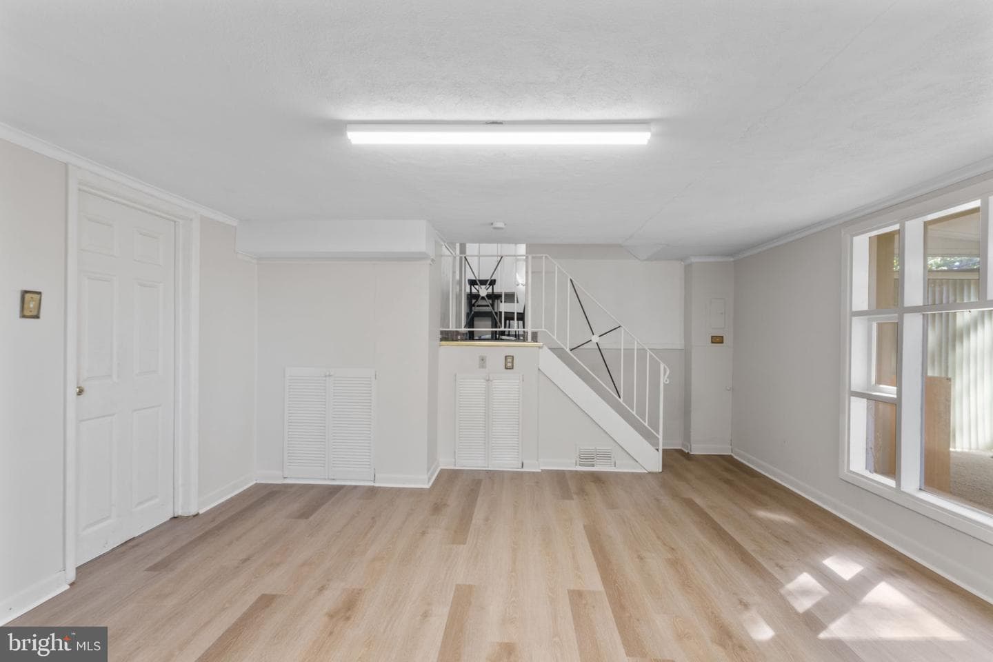 9967 Verree Road photo 10