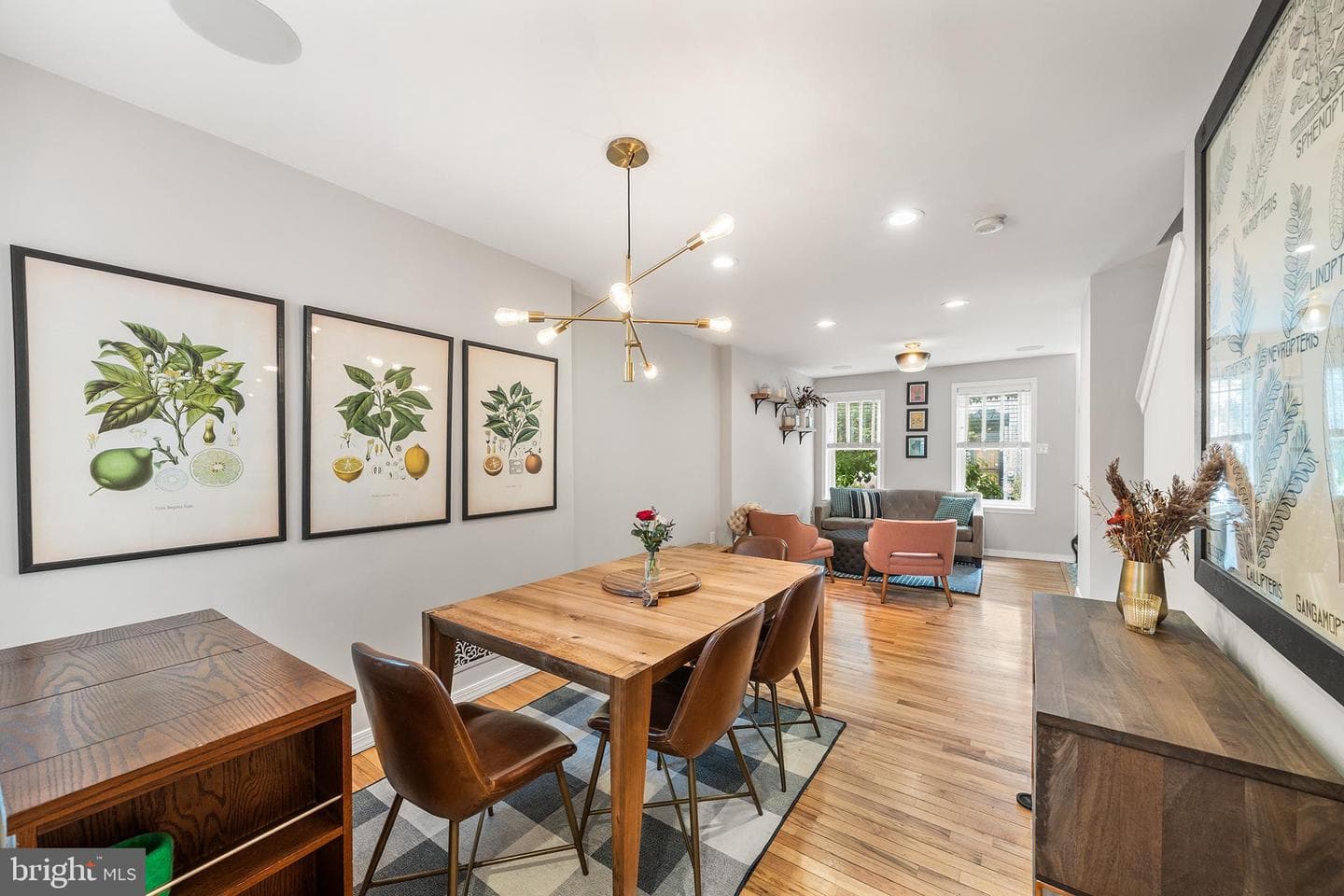 932 N Orianna Street photo 8