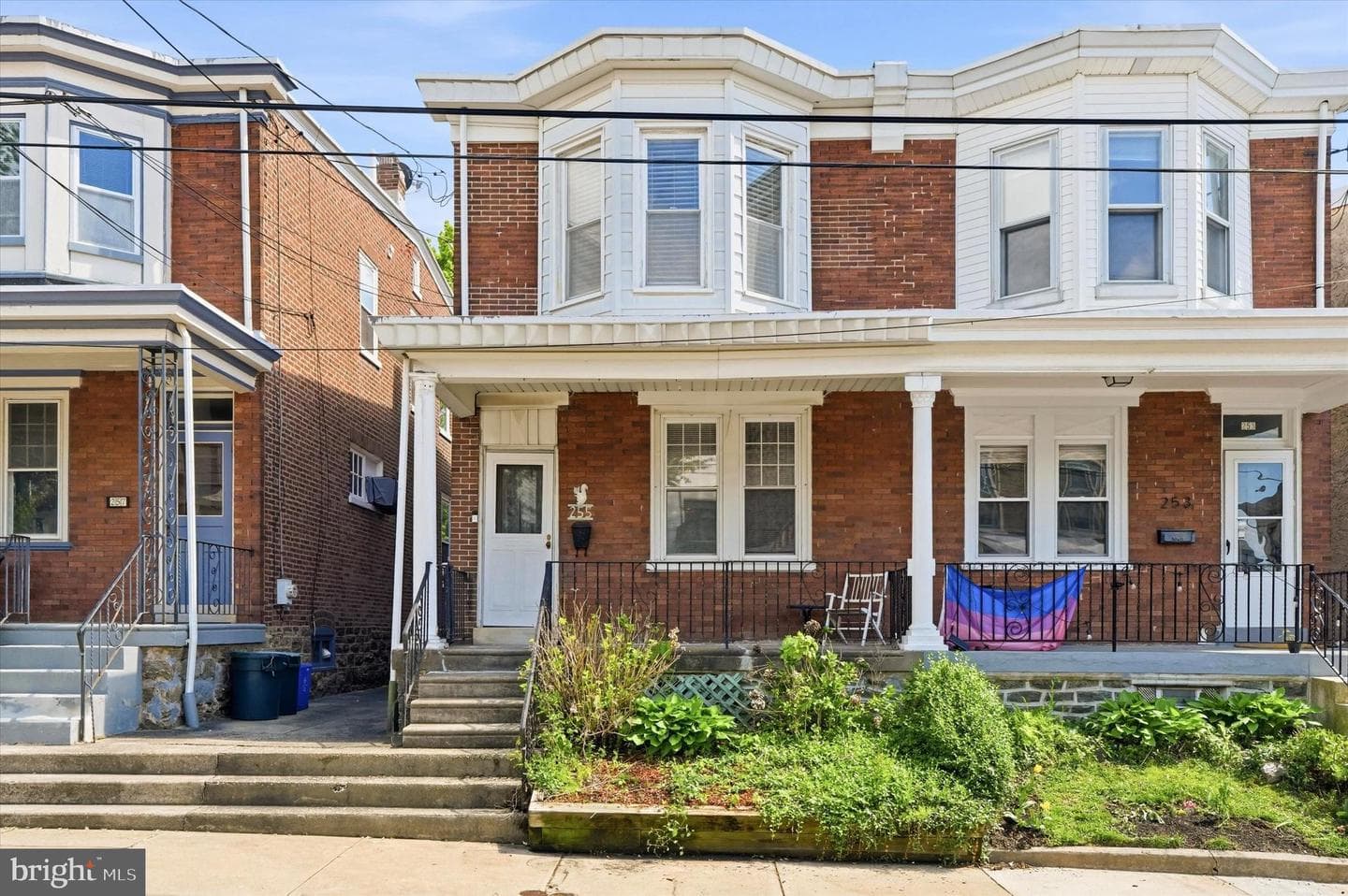 255 Dupont Street