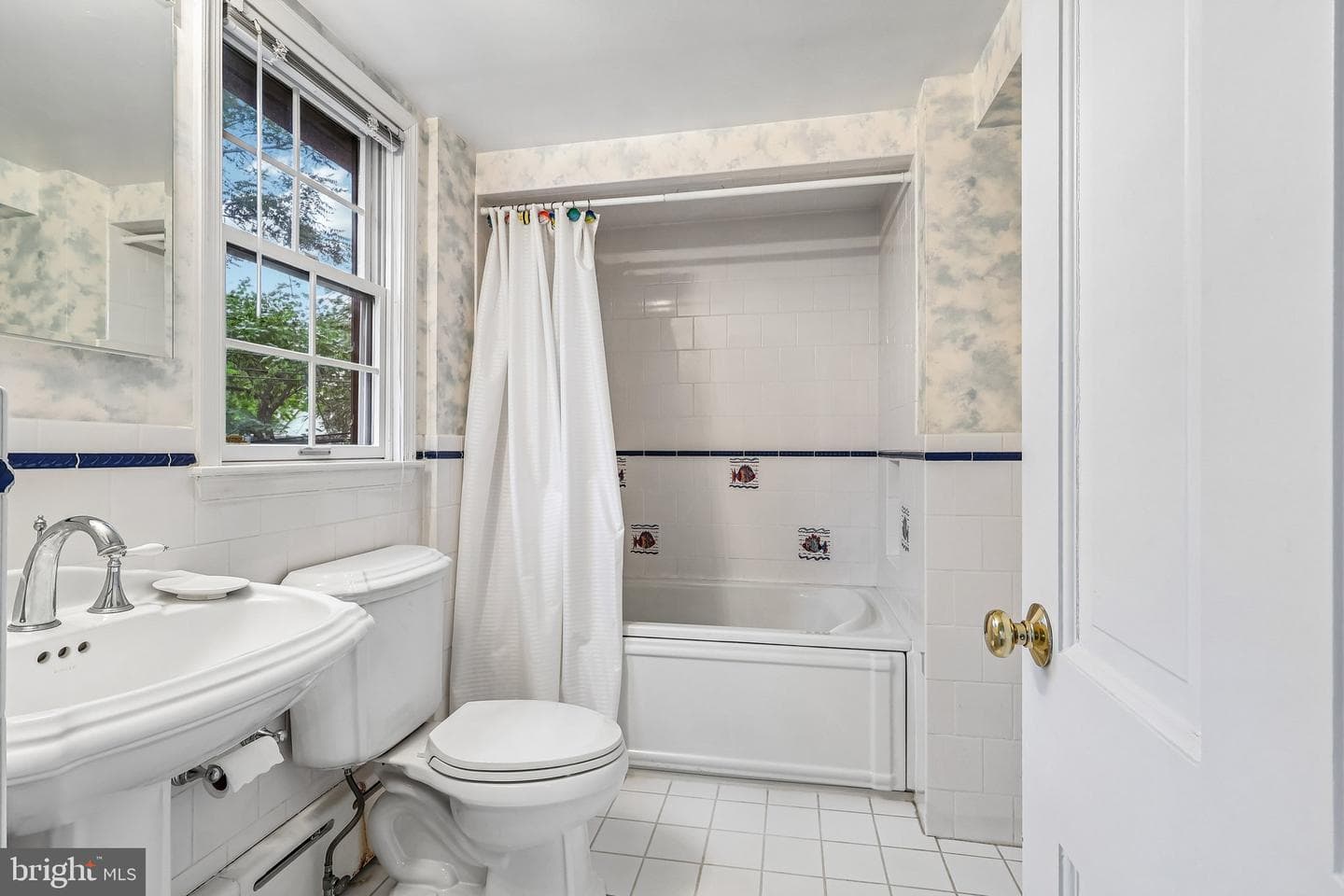 3219 W Penn Street photo 32