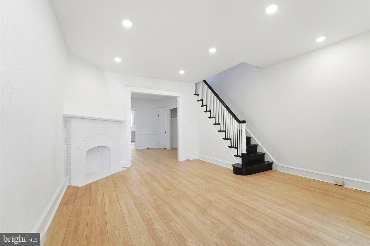 5212 Euclid Street, Philadelphia