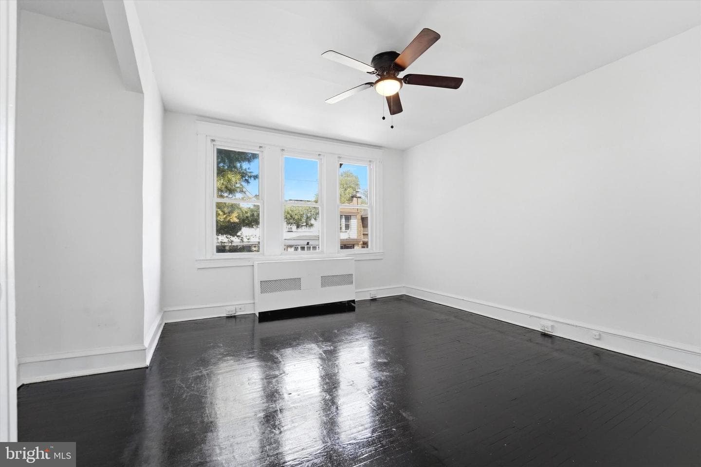 5212 Euclid Street photo 13
