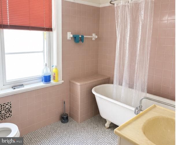 2107 Tasker Street photo 7