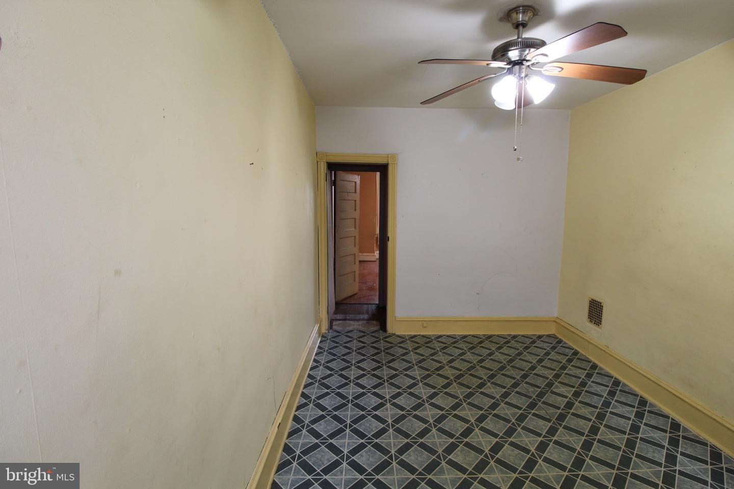 6048 Irving Street photo 16