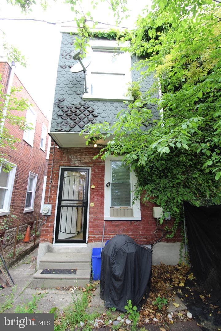 6048 Irving Street photo 23