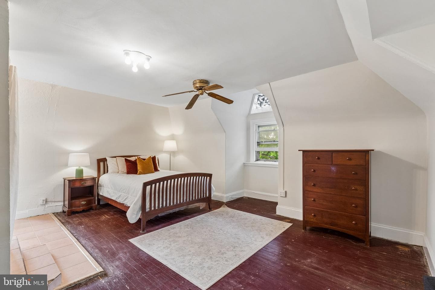 5940 Overbrook Avenue photo 45