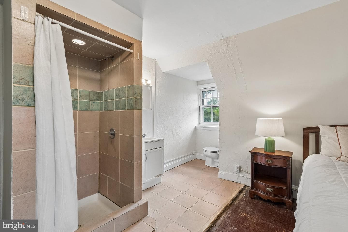 5940 Overbrook Avenue photo 48