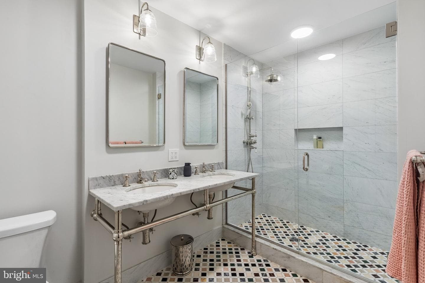 2200 Saint James Place photo 43