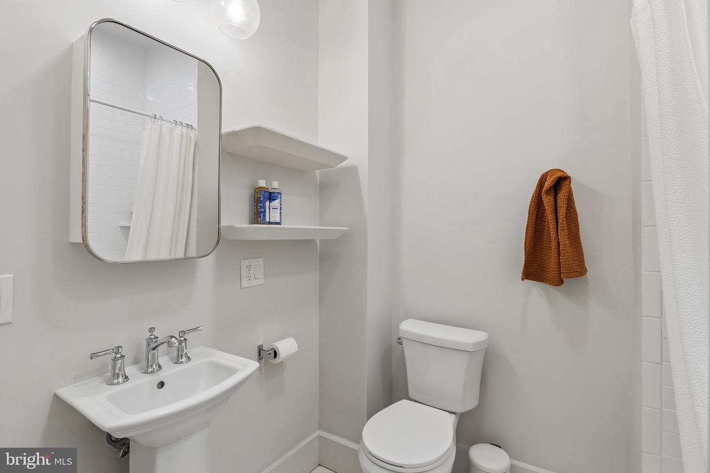 2200 Saint James Place photo 64