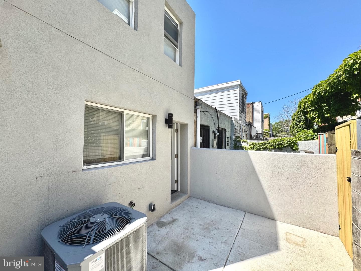 915 Cantrell Street photo 29