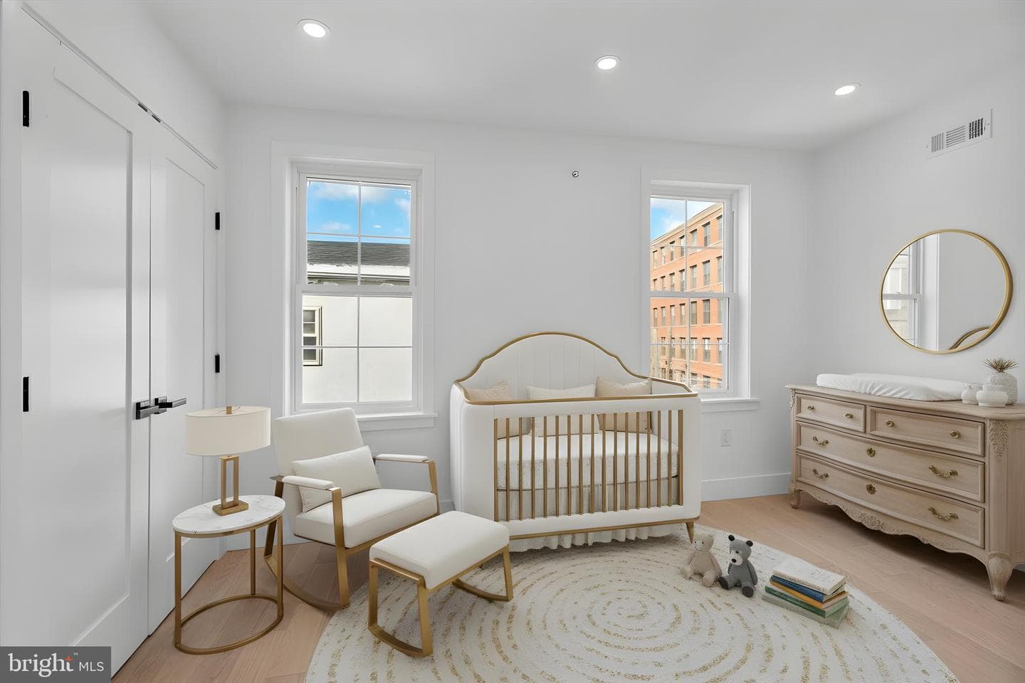 1146 N Galloway Street photo 30