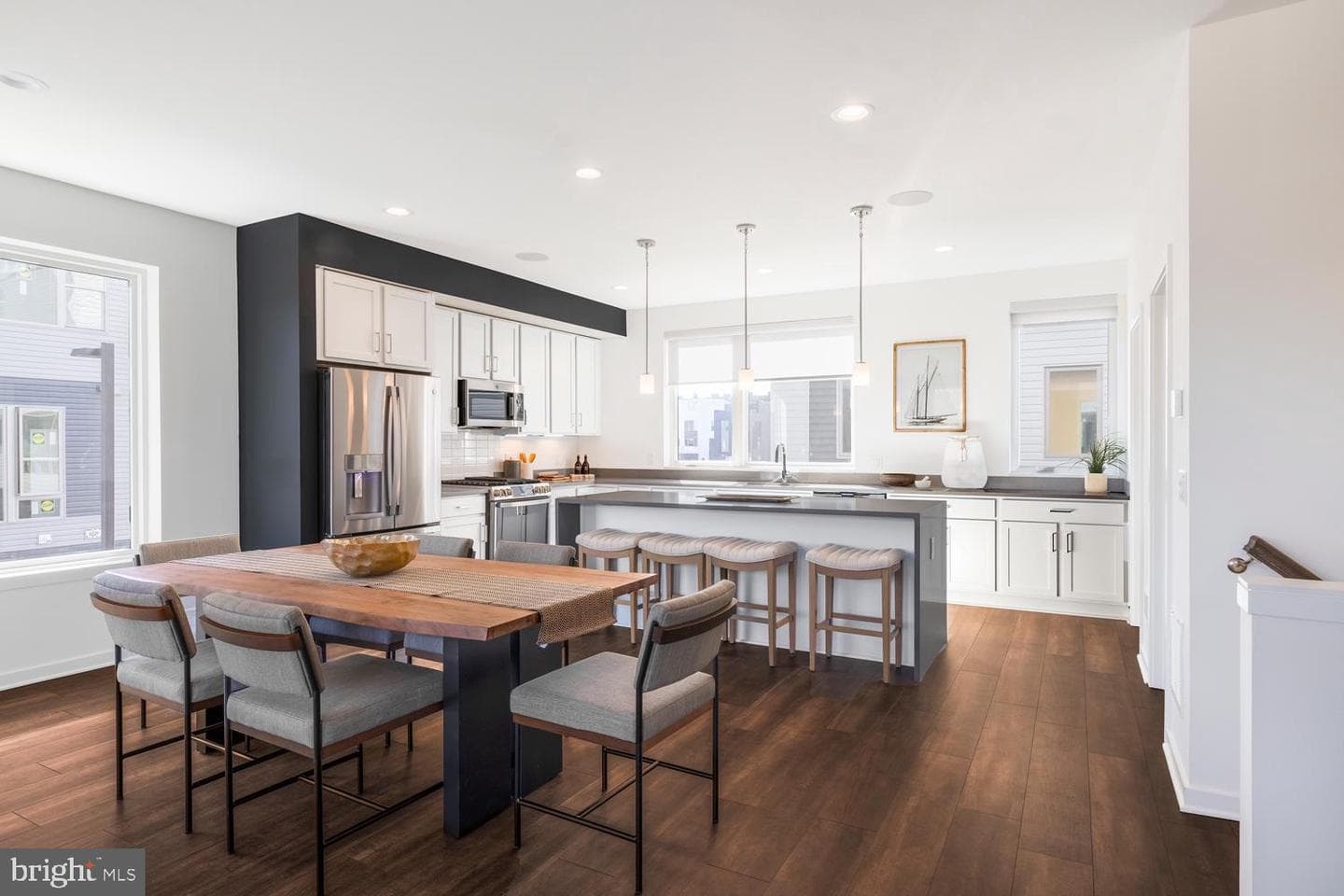 3050 S Northbank Place, Philadelphia