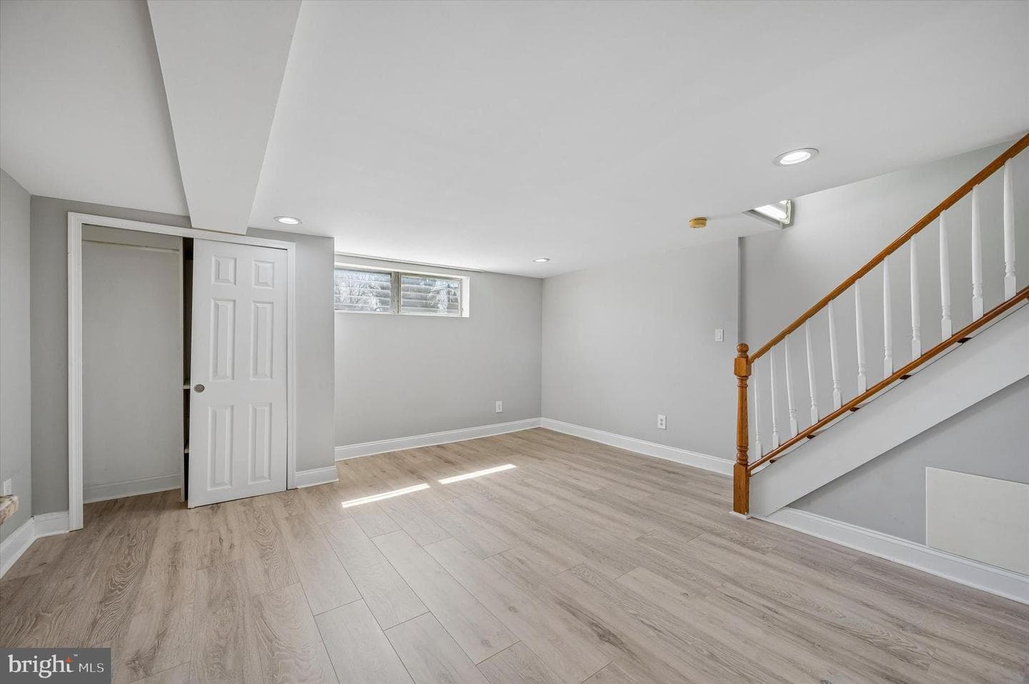 3015 Holme Avenue photo 22