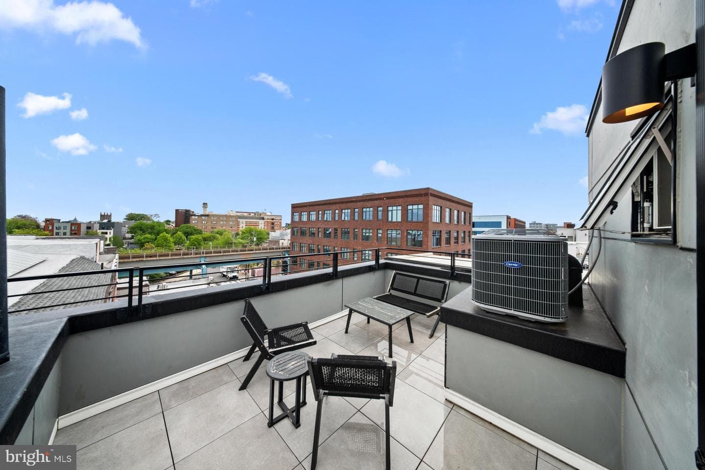 1742 N Hope Street photo 31