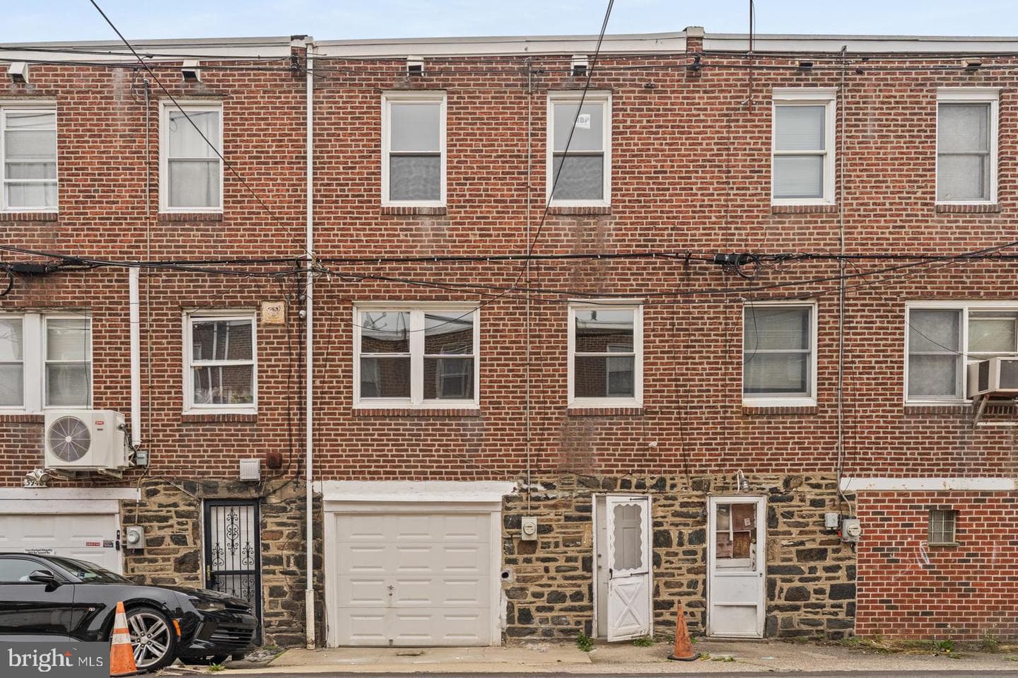 5946 Bennington Street photo 27