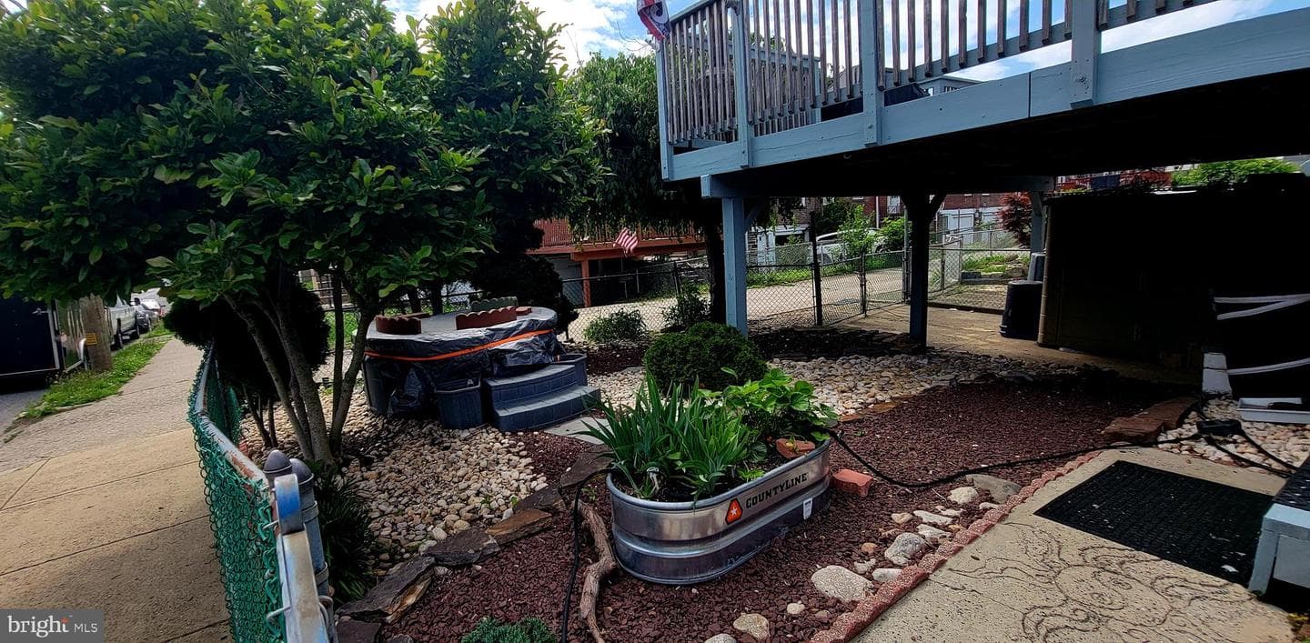 4032 Lansing Street photo 7