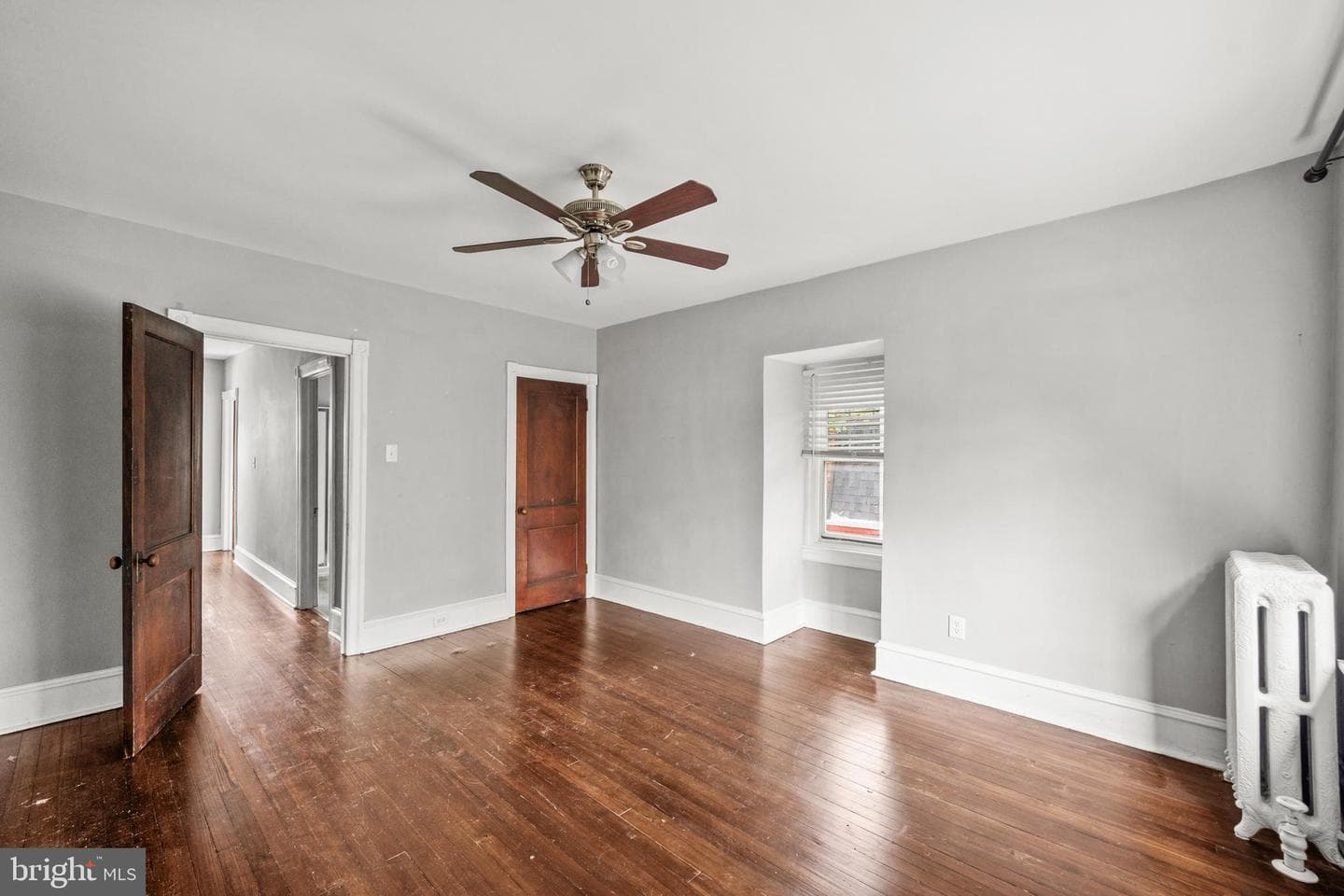 5930 Pulaski Ave photo 33