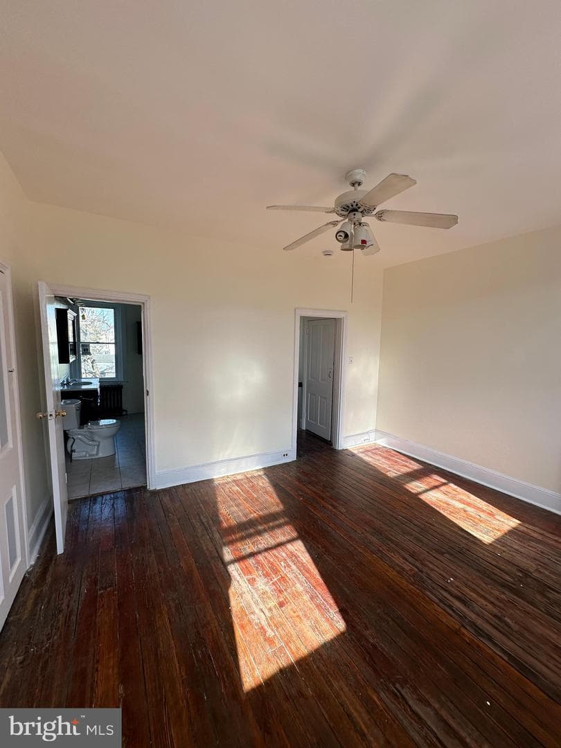 1607 Wharton Street photo 33