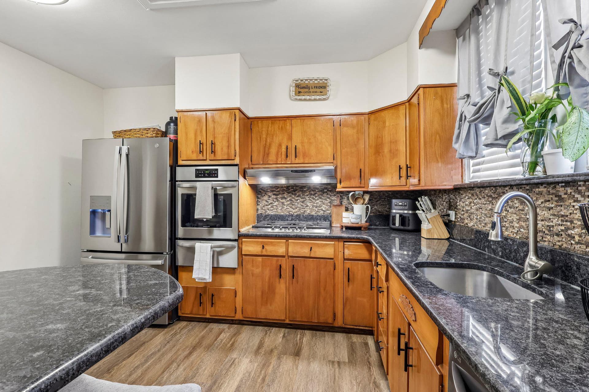 5934 Reach Street photo 14